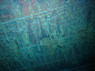 Port underwater concealed torpedo tube